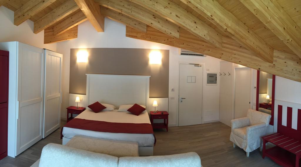 Junior Suite Balcony