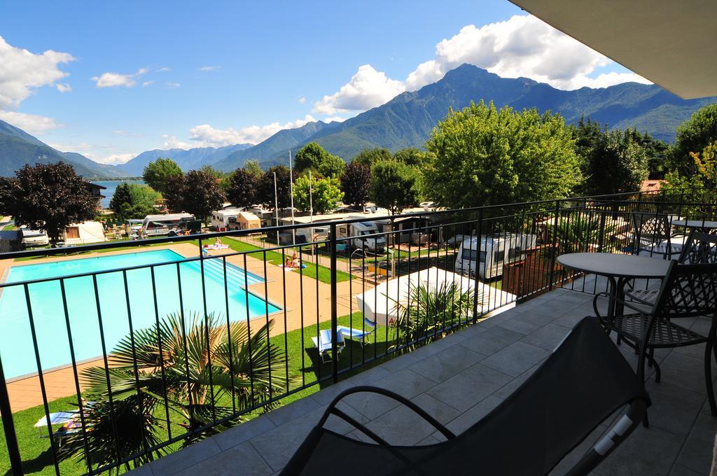 Double or Twin Room Lake View